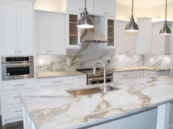 Плитка CALACATTA GOLD (Moreroom) в Москве