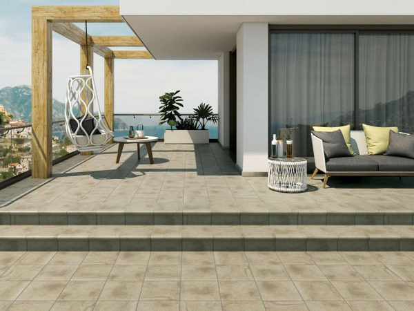 Ступени ORIÓN (Gres de Aragon) в Москве