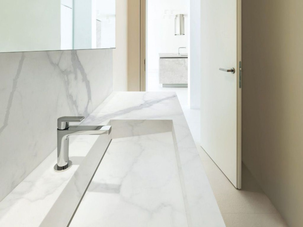 Полированный керамогранит ULTRA MARMI (Ariostea) в Москве