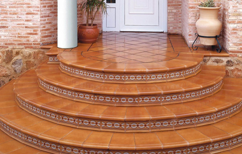 Плитка ступени RODAMANTO (Gresmanc) в Москве