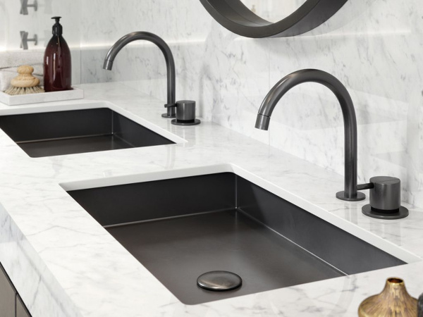 Плитка CARARA WHITE (XLight) в Москве